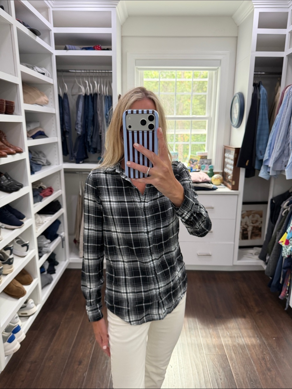Amazon Essentials Black & White Plaid Button-Down Shirt XS